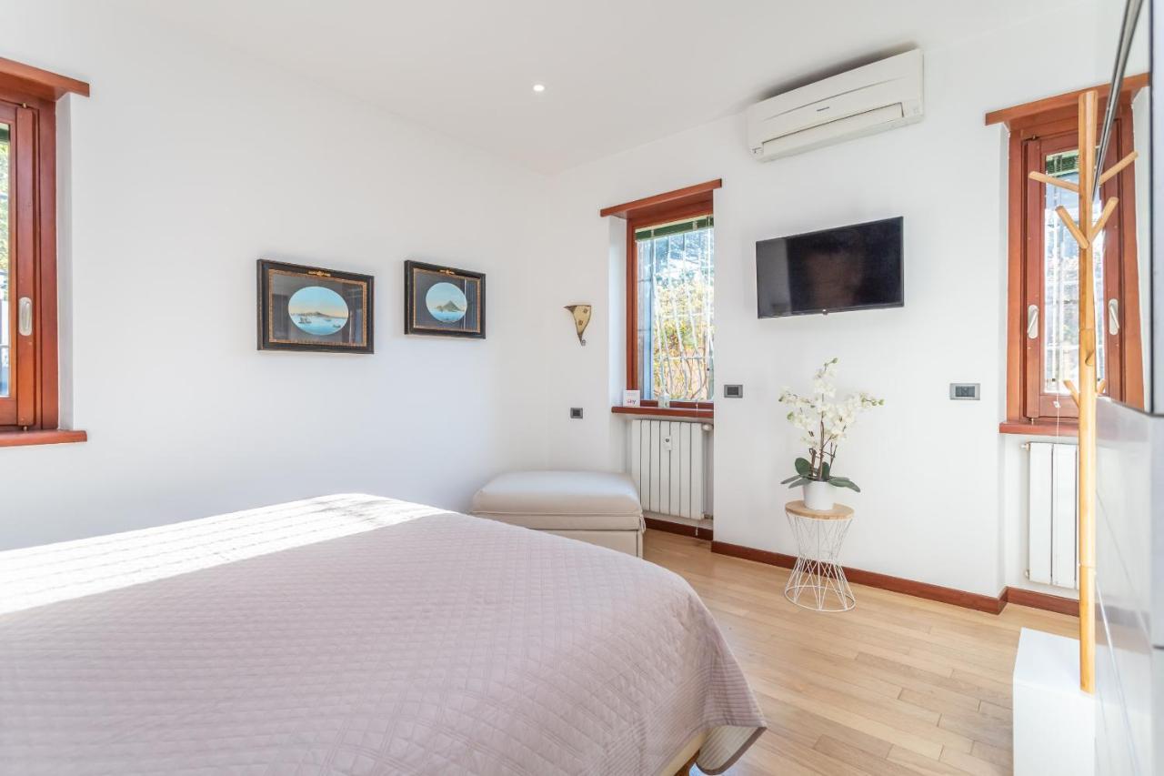 Appartement St Peter'S Spacious 4 Bdr With Private Parking à Rome Extérieur photo